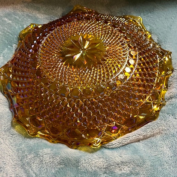 Vintage Indiana Marigold Carnival Diamond Point, absolutely gorgeous, just glows - Picture 2 of 4